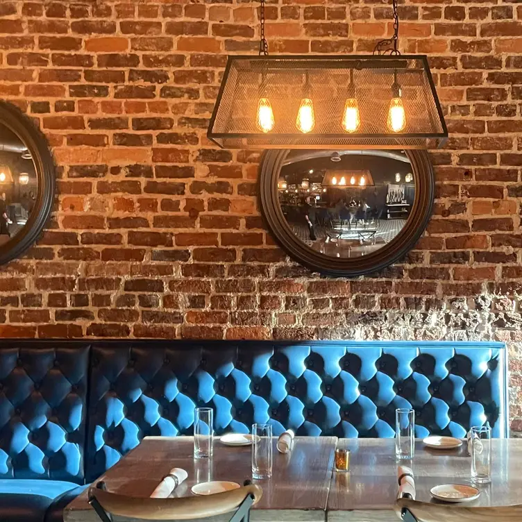 intimate dining space, great for business or dates - Stock Market Dueling Kitchens, Columbus, GA