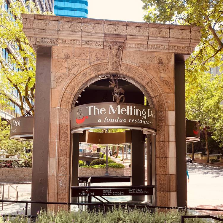 Melting Pot Happy Hour: Unwind with Savory Delights!