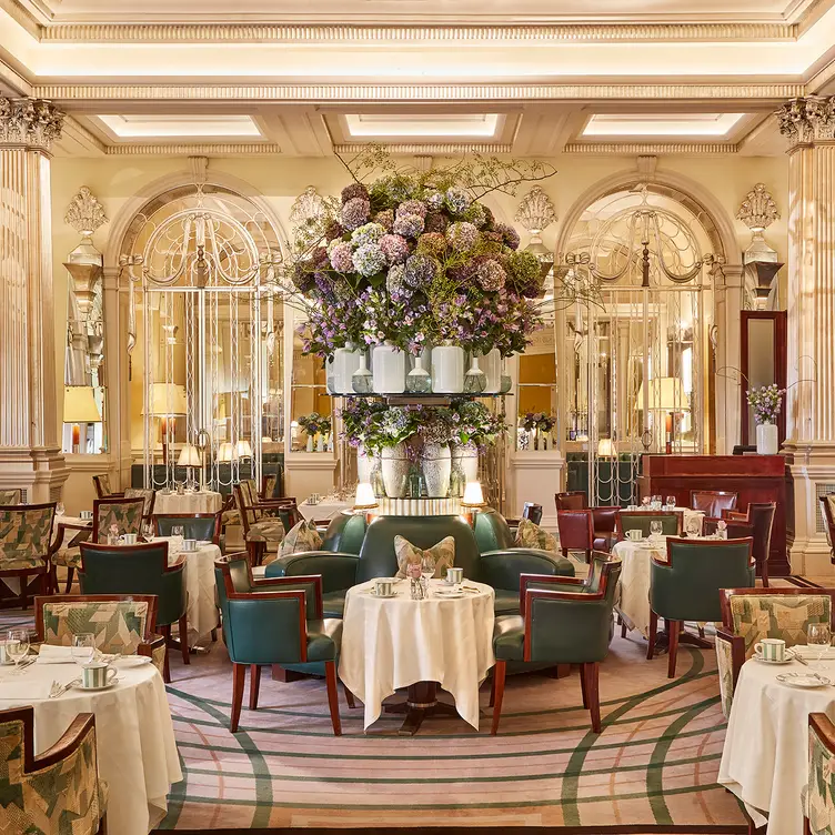 Intuitive service, classic &amp; contemporary cuisine - The Foyer & Reading Rooms at Claridge’s, London, 