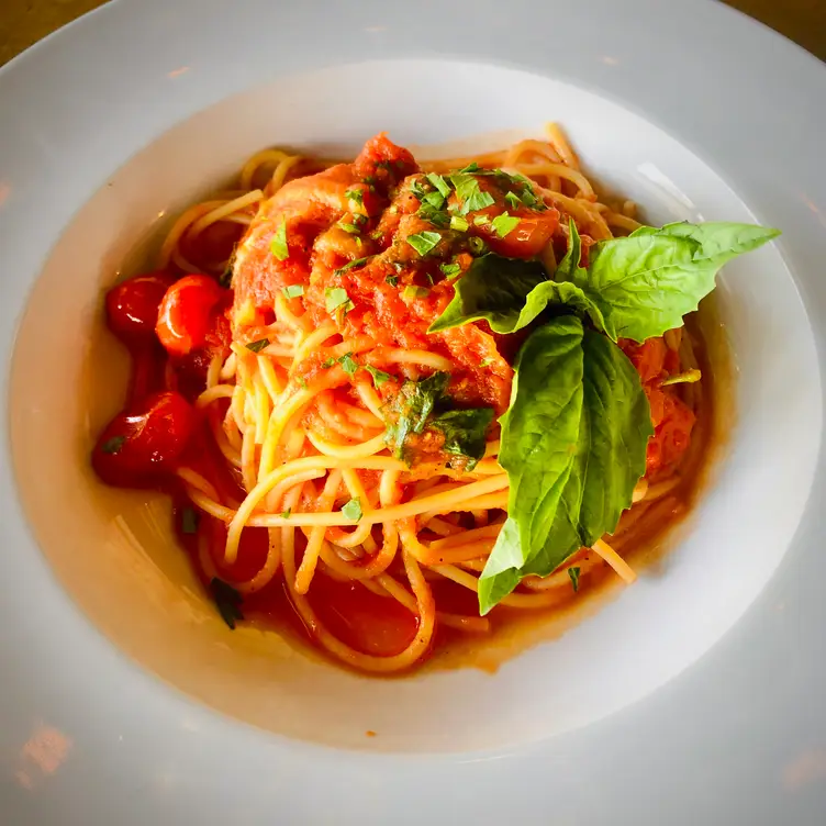 True colors and taste of Italy! - Di Mauro's Italian Restaurant & Bar，FLMiami Beach