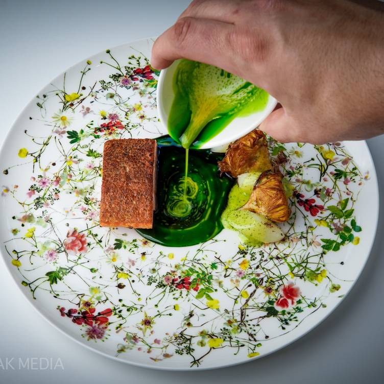 Easy Zinfandel Food Pairings 2023 AtOnce