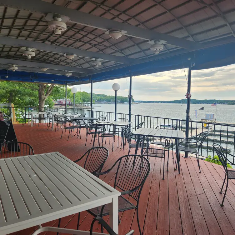 The Bend @ The Duck, Lake Ozark, MO