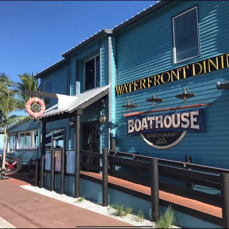 Stuart Boathouse, Stuart, FL