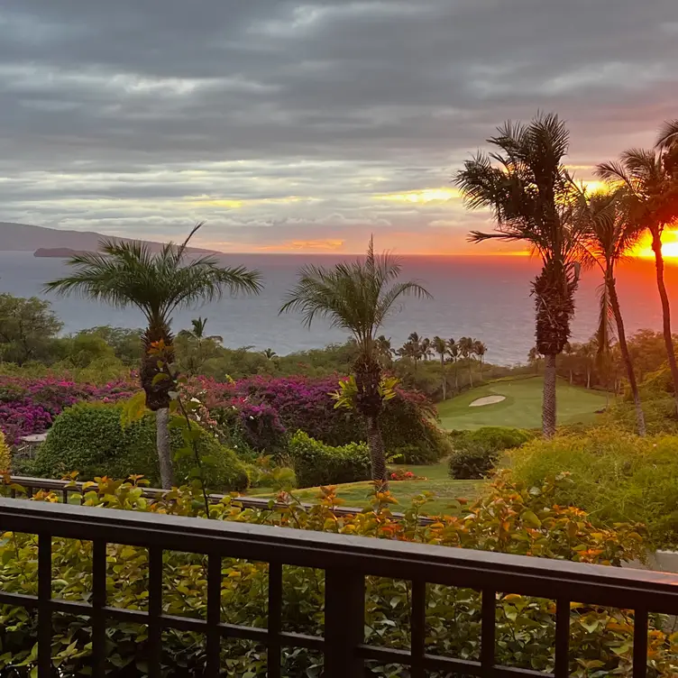 Gather on Maui HI Kihei