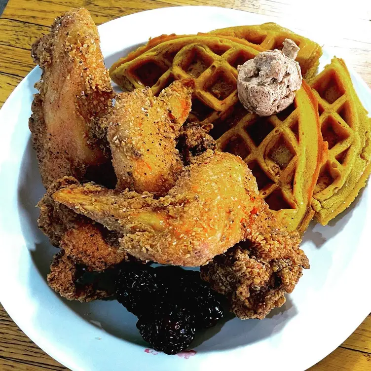 Elicious Southern Style Breakfast and Brunch MO Ferguson