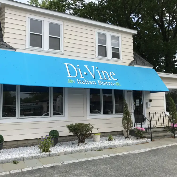 Divine Italian Home Cooking, Warwick, RI