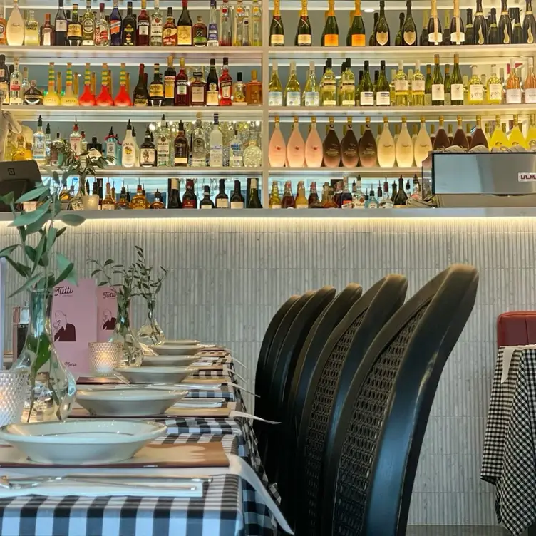 Tutti Trattoria，AU-VICEssendon