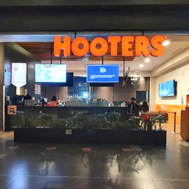 Hooters - Acoxpa, Ciudad de México, CDMX