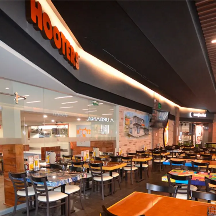 Hooters - La Rosa, Ciudad de México, CDMX