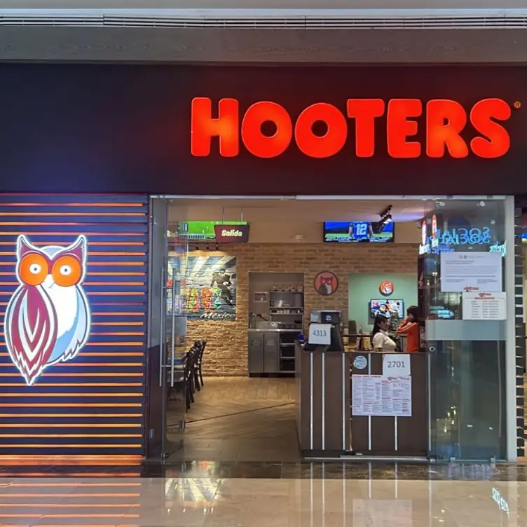 Hooters - Centro Santa Fe, Ciudad de México, CDMX