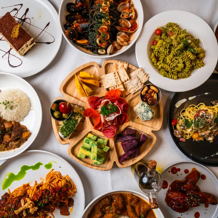 Cheesetime Italian Fusion Updated 2024, Italian Restaurant in Las