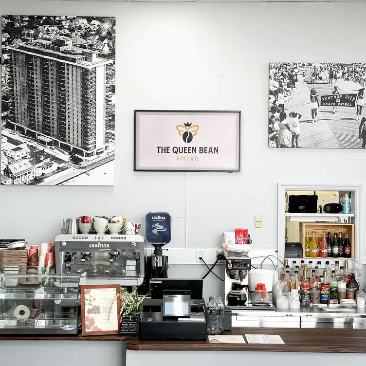 Boardwalk bistro serving Modern American Food - The Queen Bean Bistro, Ventnor City, NJ