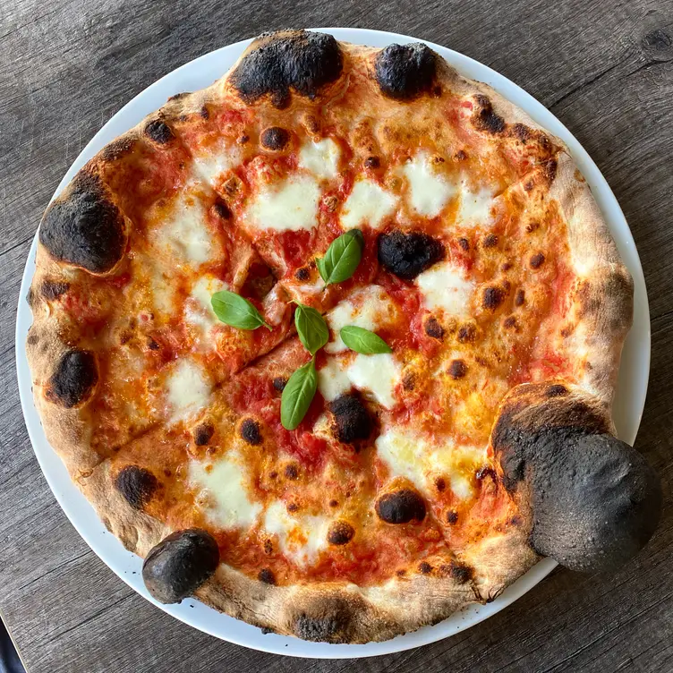 Neapolitan Style Wood Burning Pizza Margherita - Pizzeria da Romolo, Ottawa, ON