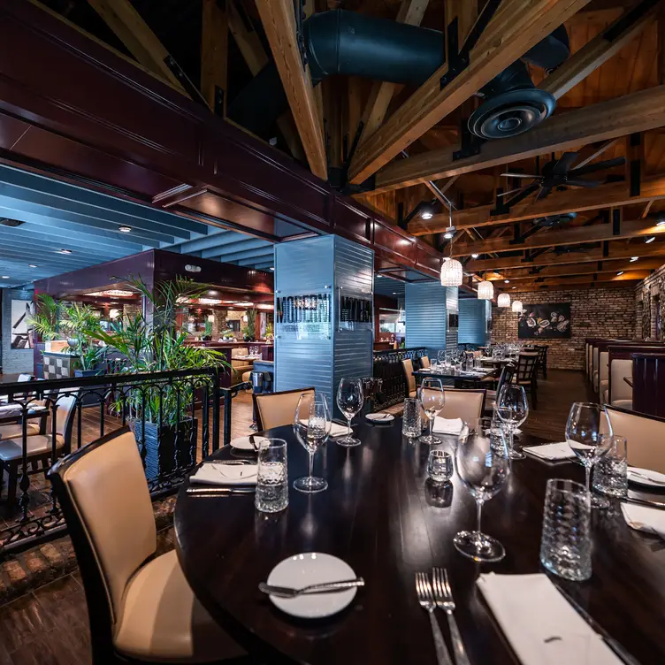 MODERN CORNER GRILL - FKA as Modern Oyster bar Chophouse，AZScottsdale