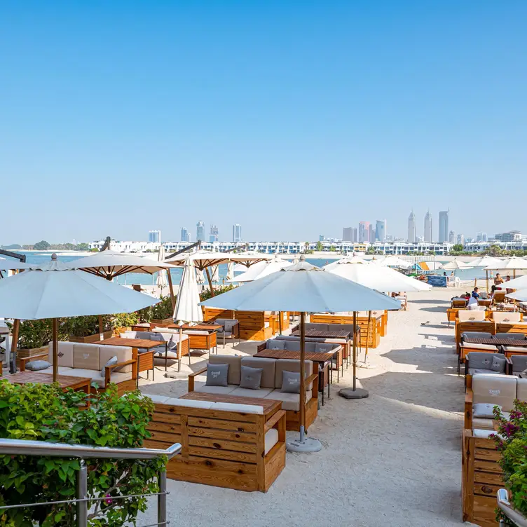 Logs and Embers American Smokehouse Restaurant at the Beach, Dubai, Dubai