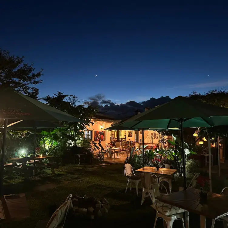 La Casa de la Gastrococtelería, Jardín Noble. - Rosanta - Antigua Guatemala, Antigua Guatemala, Guatemala