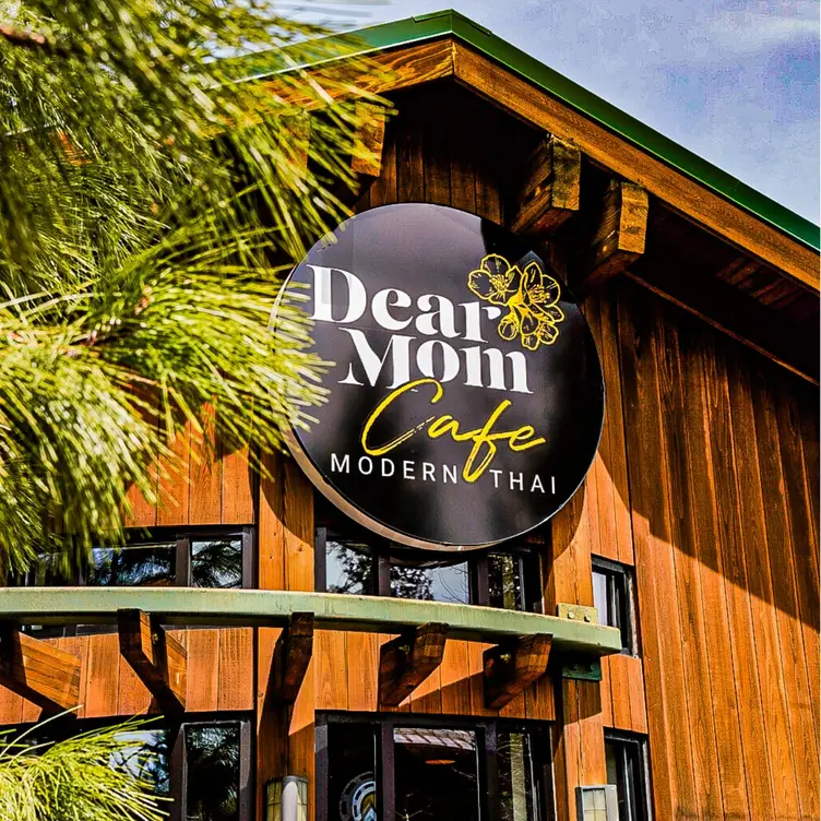 Dear Mom Cafe, Bend, OR