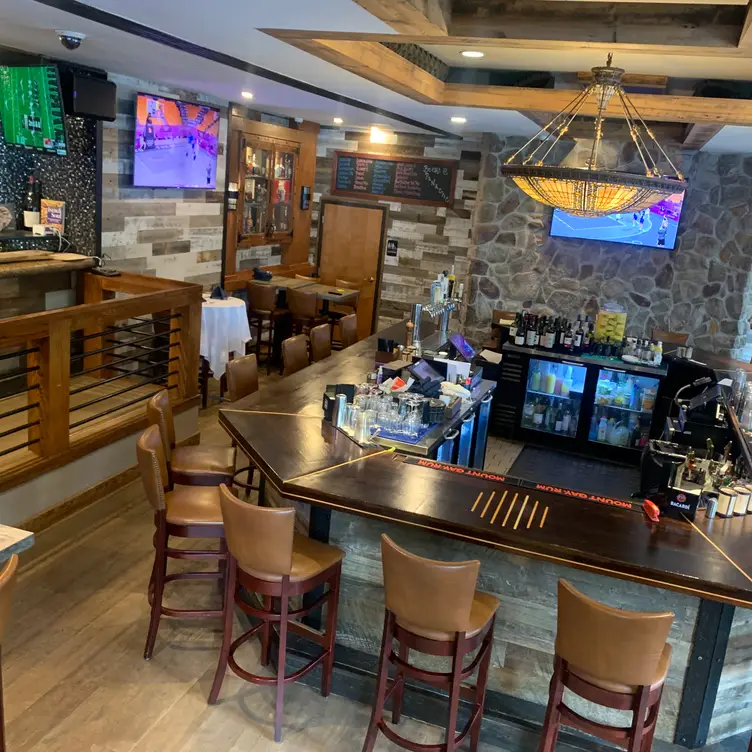 Lower bar is 1 of our 3 Spacious bars at Panache. - Panache Woodfired Grill，PABlue Bell