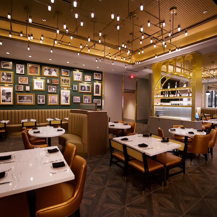 Interior - Emeril's Brasserie - Caesars New Orleans，LANew Orleans