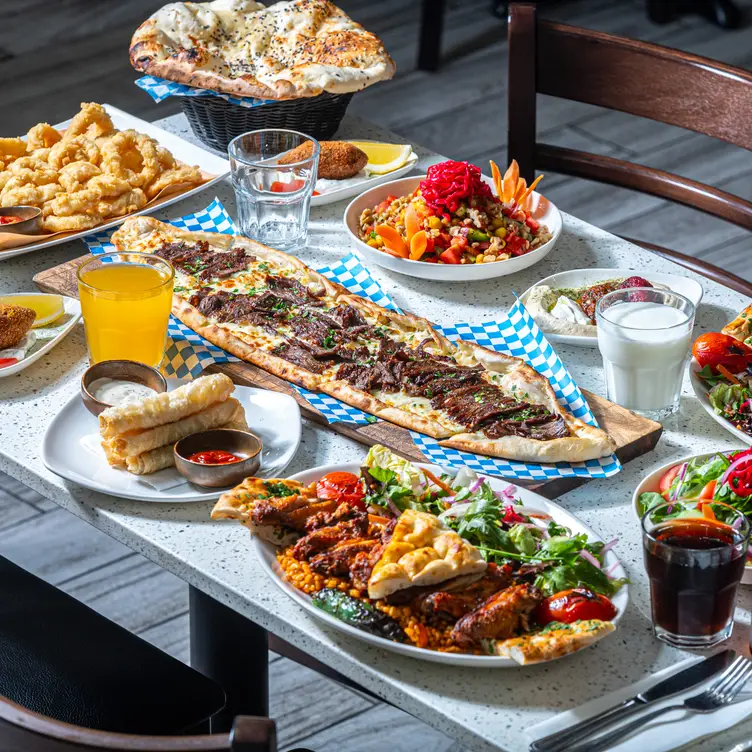 Turkish Cuisine Tradition &amp; Cultural Food - Turquoise grill house, Vaughan, ON