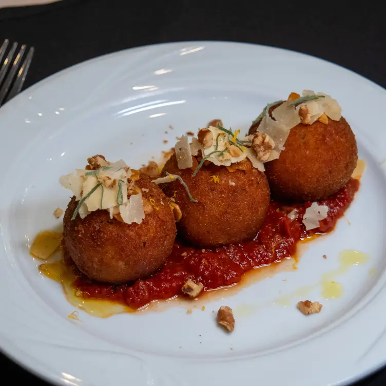 Lakeside Restaurant and Lounge Arancini - Lakeside Restaurant & Lounge，NYLake George