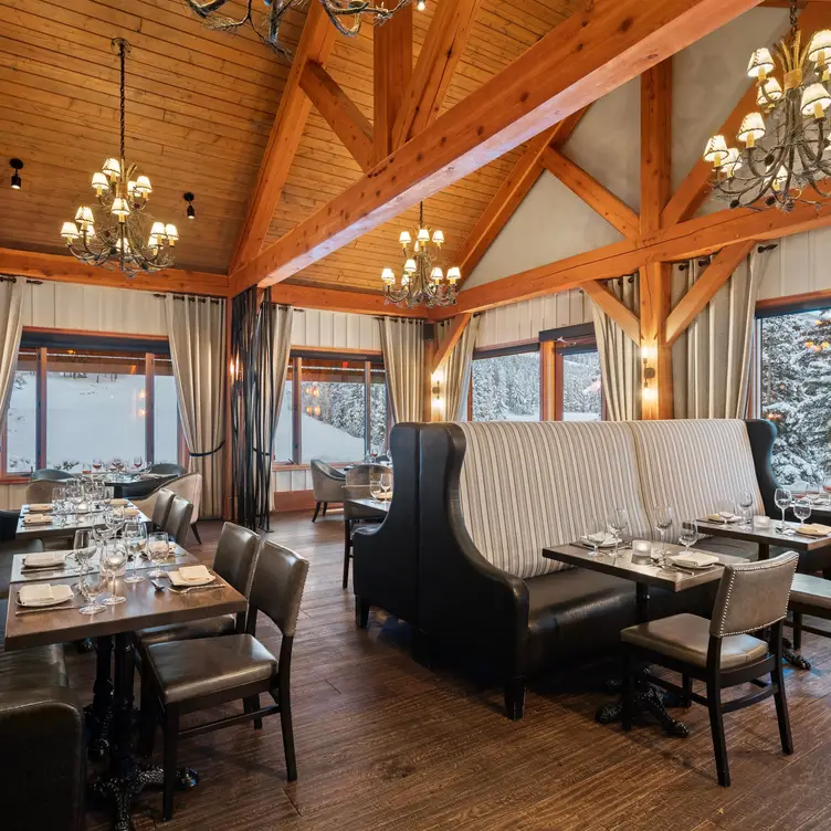 Rustica Steakhouse at Silvertip Golf Resort, Canmore, AB