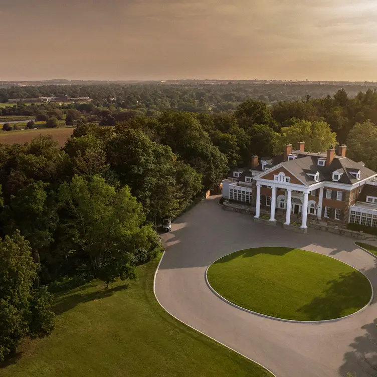 Langdon Hall Dining Room, Cambridge, ON