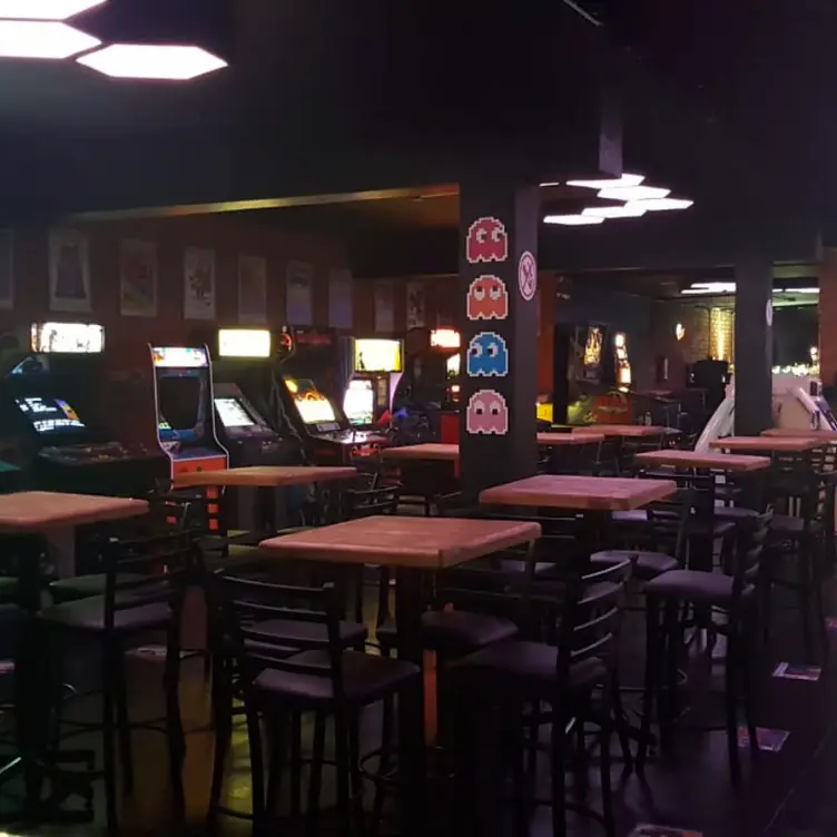 Restaurante Gamer - La Horda Bar Arcade，NLEMonterrey