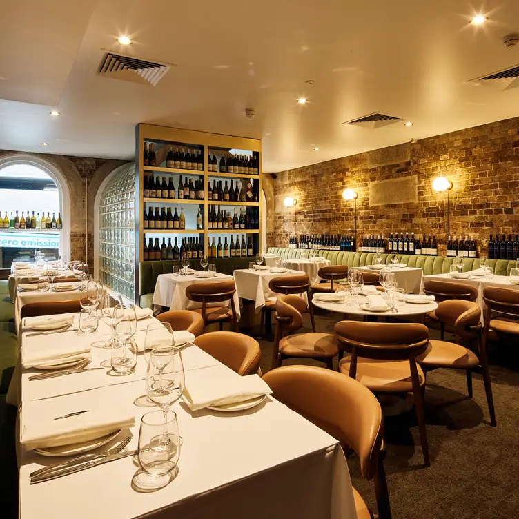 Our intimate restaurant located behind our winebar - Devine Food & Wine AU-NSW Sydney