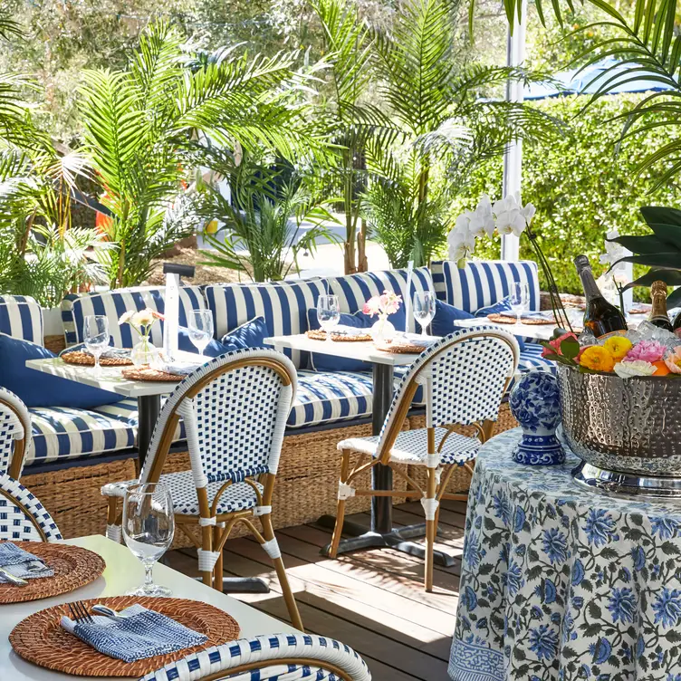 Al Fresco Dining  - The Pantry at Holiday House, Palm Springs, CA