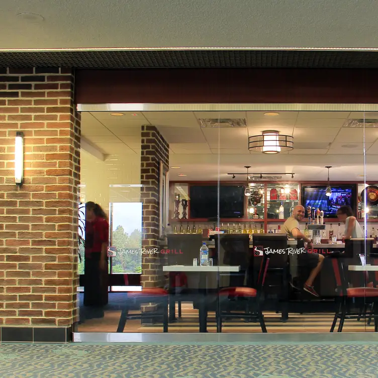 James River Grill - ORF Airport Concourse A (behind security)