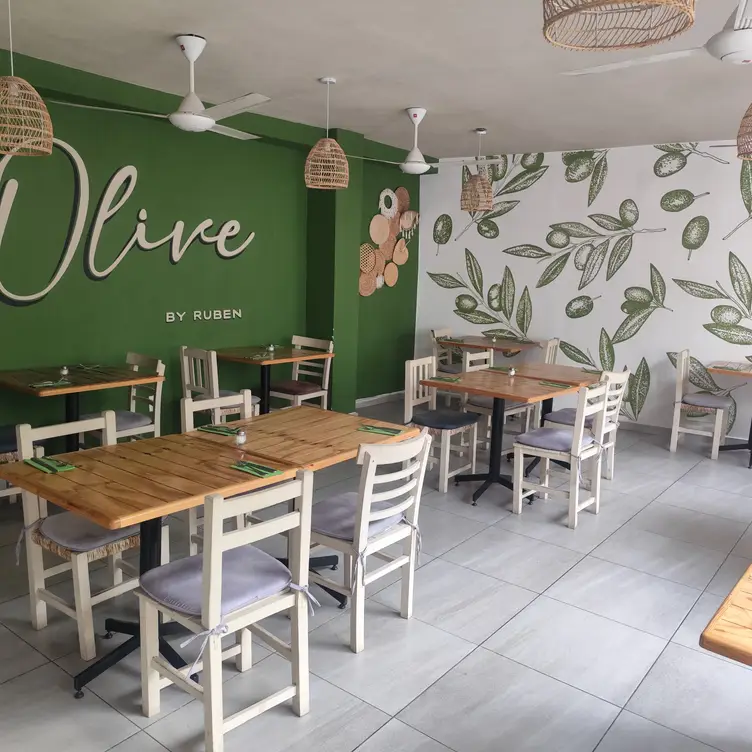 Olive by Ruben Updated 2024, Mediterranean Restaurant in Puerto