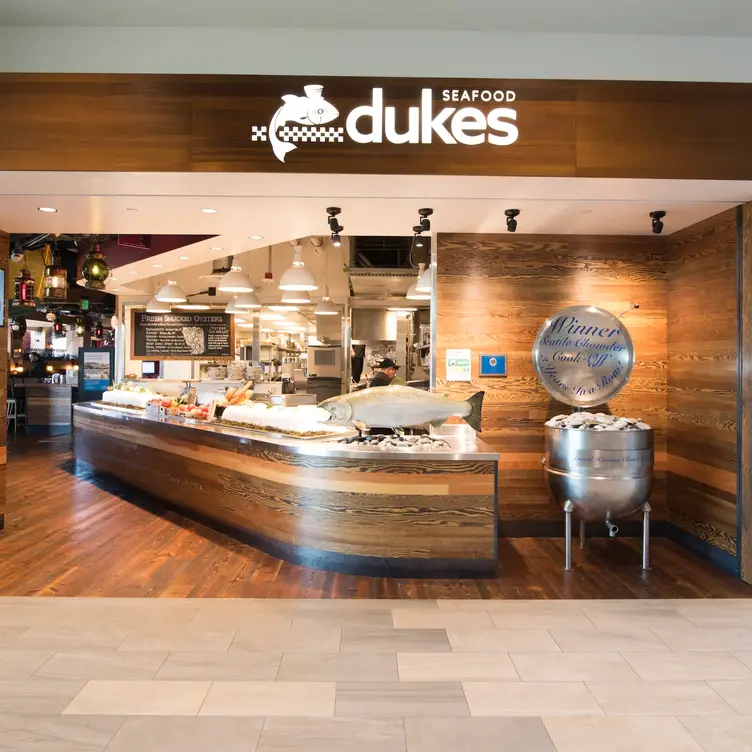 Duke's Seafood Bellevue Restaurant, Bar - Duke's Seafood - Bellevue, Bellevue, WA