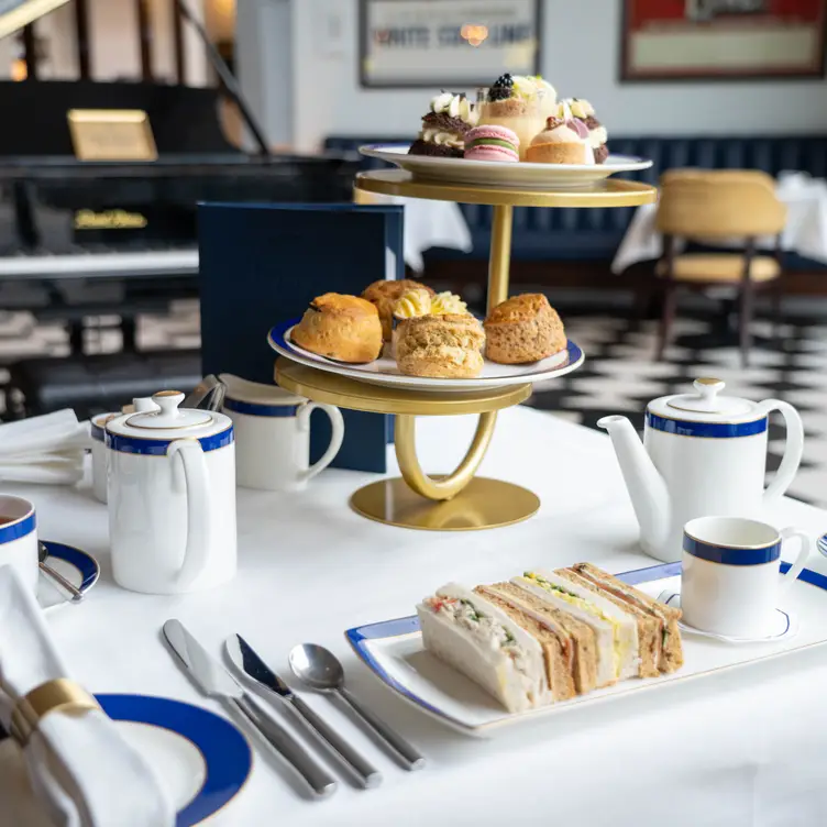 Afternoon Tea - Afternoon Tea at The Titanic Hotel Belfast, Belfast, 