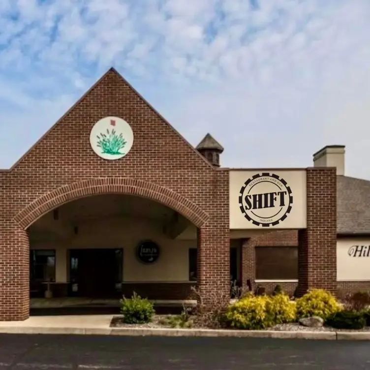 Shift Restaurant and Bar - Batesville IN Batesville