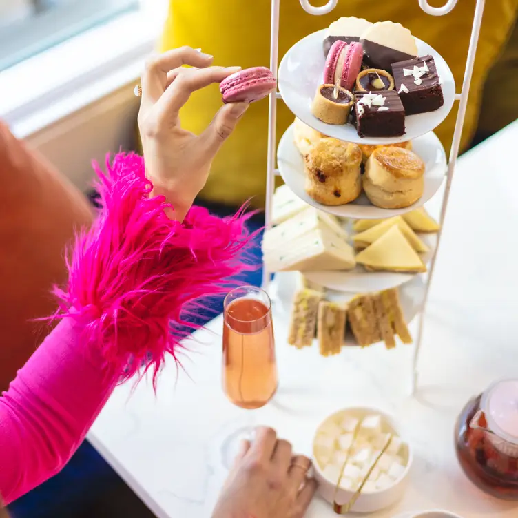 Afternoon Tea, Bubbly Brunch, Happy Hour &amp; Events! - Babes Tea Room - Golden, Golden, CO