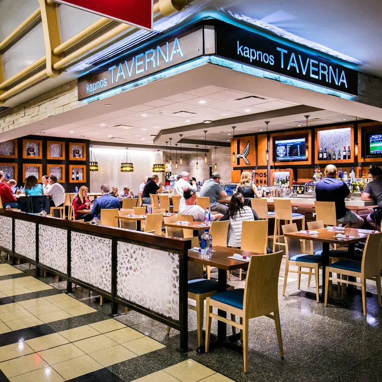 Kapnos Taverna - DCA Airport Terminal C Gate C37