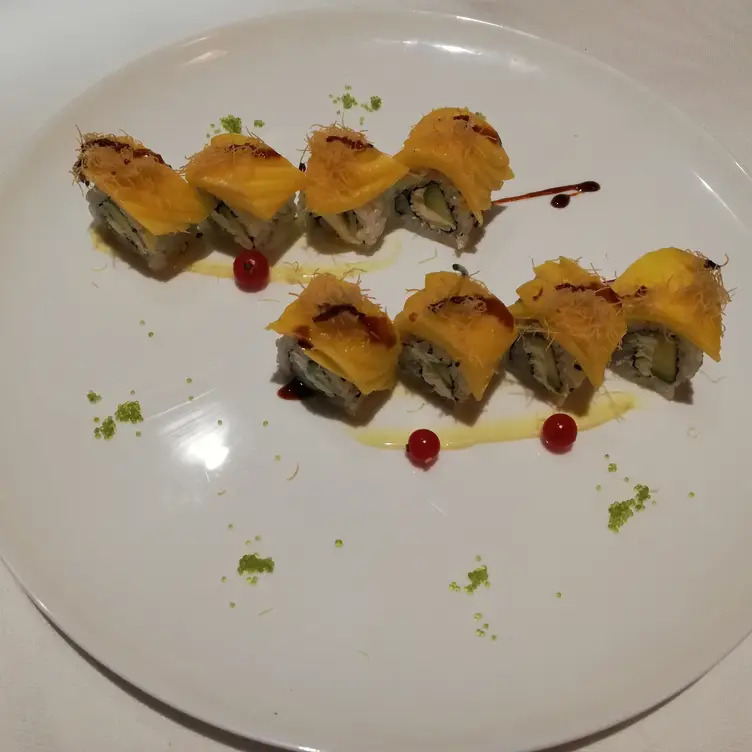 MoMo Sushi Fusion Milan Milan