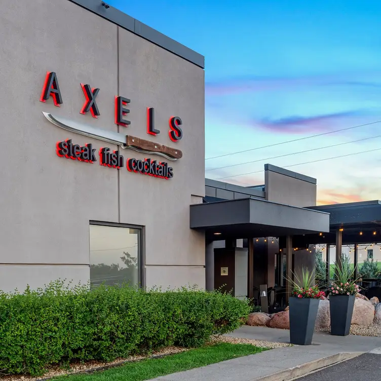 Axel's Roseville, An American Cuisine Classic - Axel's - Roseville，MNRoseville