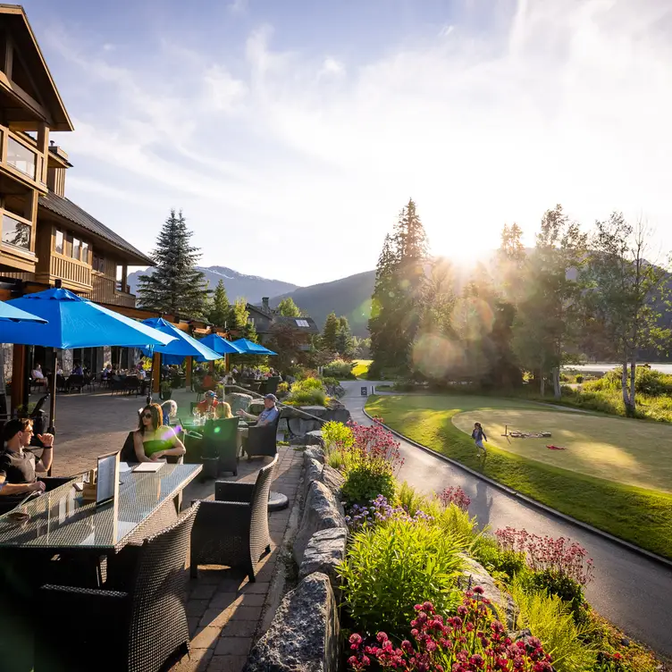 Table Nineteen Whistler，BCWhistler