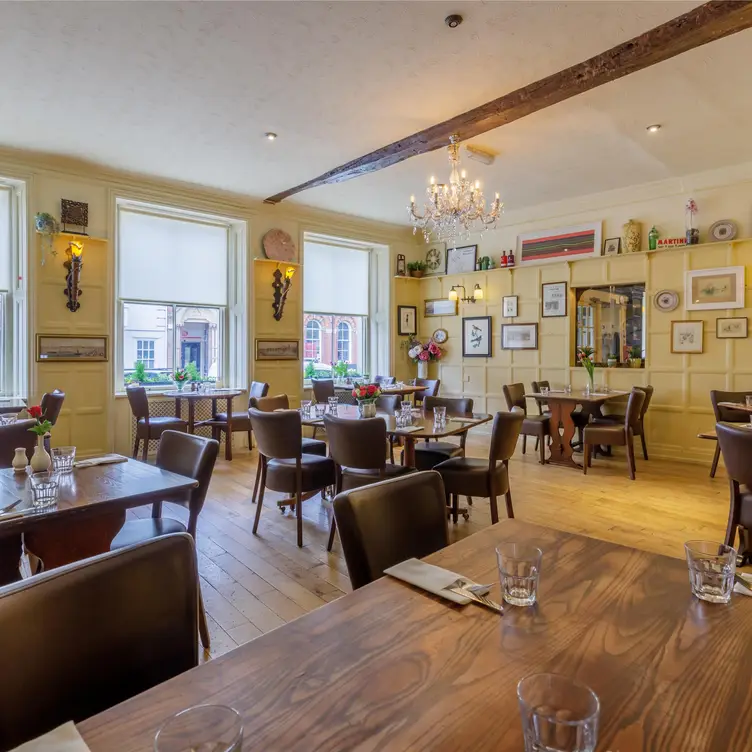 Main Restaurant - Cob & Pen Brasserie at The Swan Revived Hotel, Newport Pagnell, Buckinghamshire