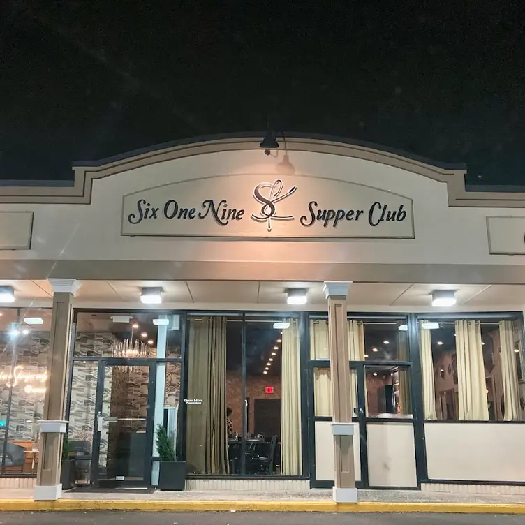 Six One Nine Supper Club, Wallingford, CT