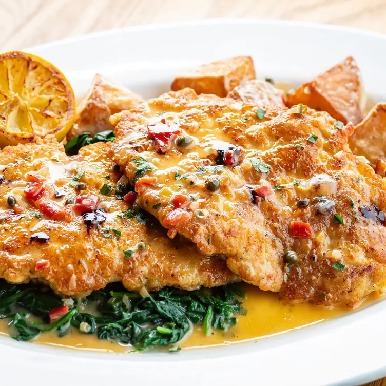 Cooper's Hawk Winery & Restaurant Kansas City Kansas City, MO