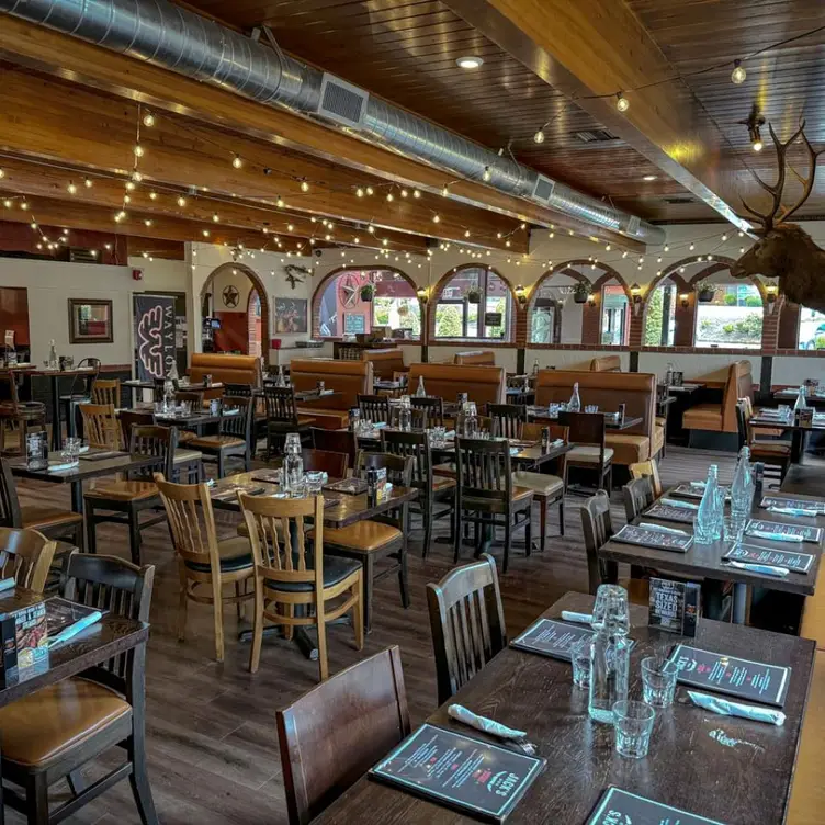 Jack's BBQ Bellevue | Redmond - Interior - Jack's BBQ - Redmond WA Redmond