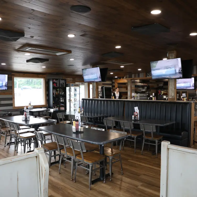 NorthEnd Pub & Grill, Sullivan, IL