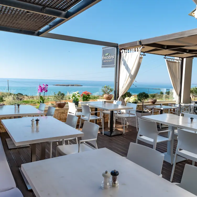 Outdoor Patio Seating, Theodosi Restaurant - Theodosi restaurant，CreteChania