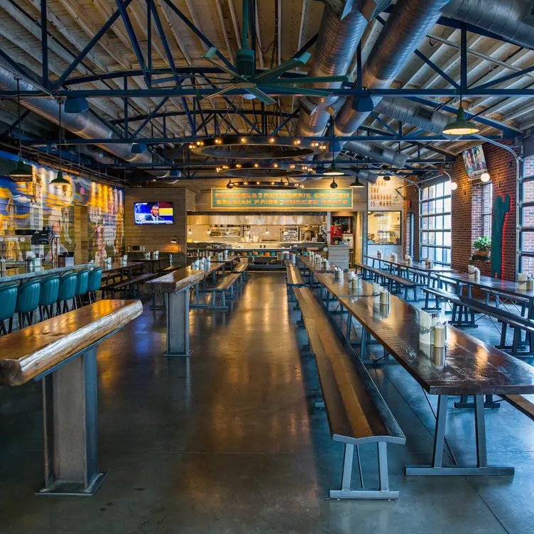 Von Elrod's: Nashville Beer Garden, BBQ &amp; Pub Fare - Von Elrod's Beer Hall & Kitchen TN Nashville