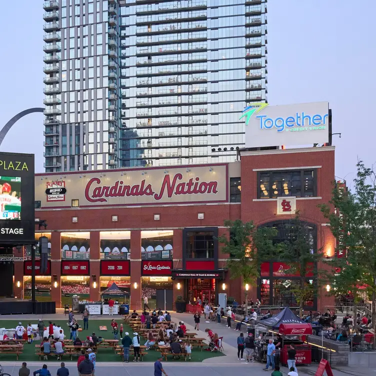 Cardinals Nation Restaurant &amp; Bar - Cardinals Nation，MOSt. Louis