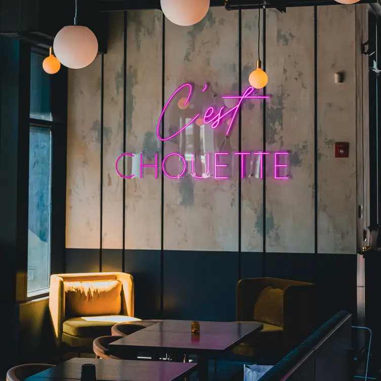 Bar Chouette, Calgary, AB