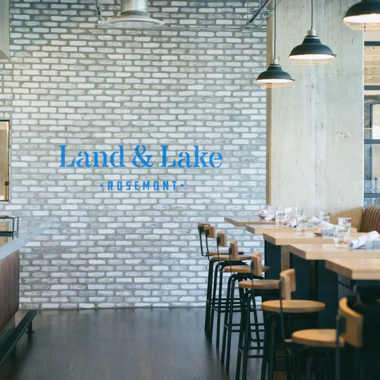 Land & Lake- Rosemont IL Des Plaines